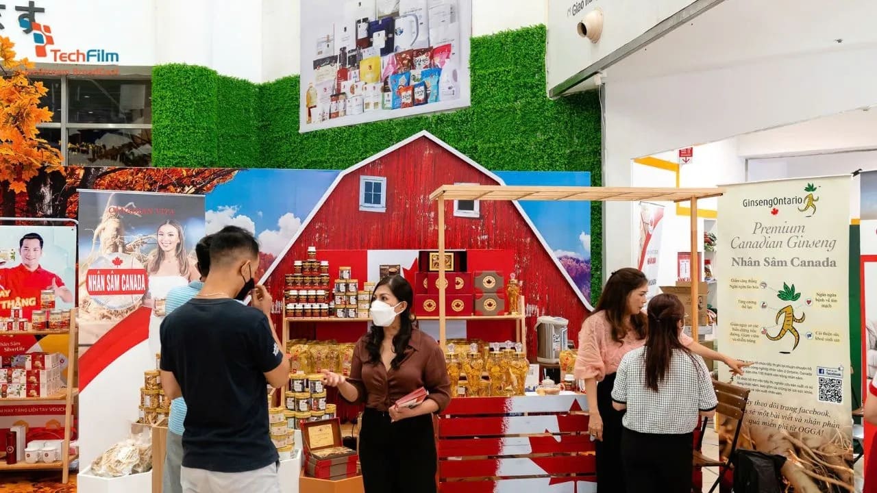 Dịch Vụ Chụp Hình Chuyên Nghiệp Tại TP.HCM – Bảng Giá Ưu Đãi Mới Nhất 2025 2 Chụp ảnh quảng bá sản phẩm, nâng tầm thương hiệu
