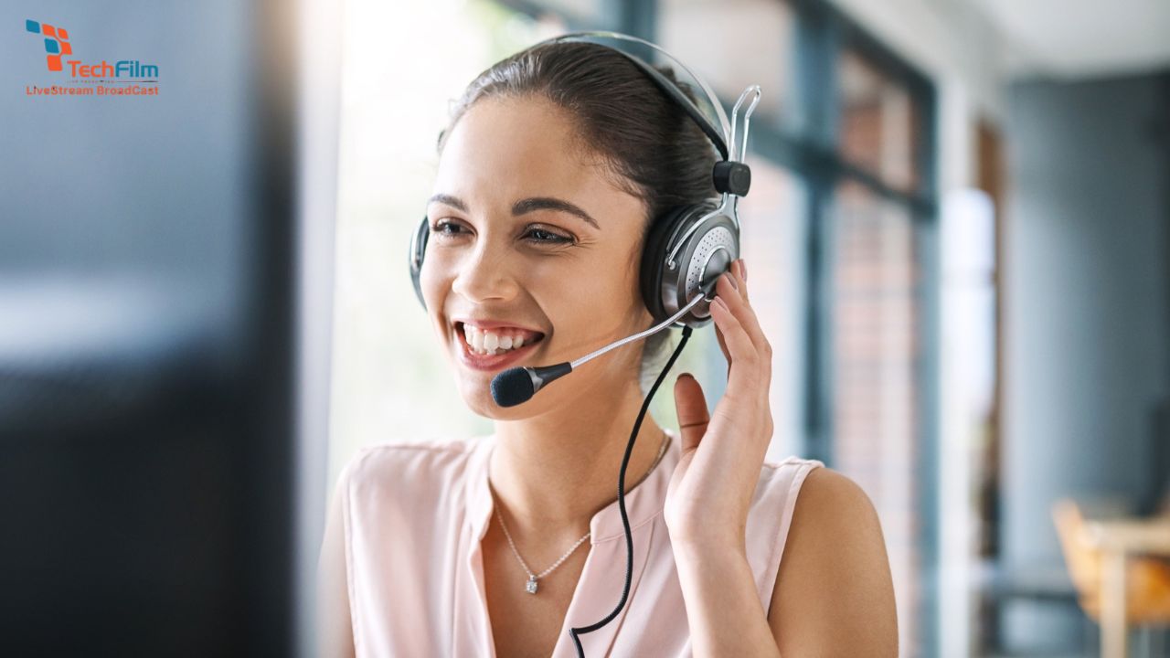 Dịch Vụ Livestream Trọn Gói Chuyên Nghiệp Tại TP HCM 2 Livestream giúp doanh nghiệp tương tác trực tiếp với khách hàng