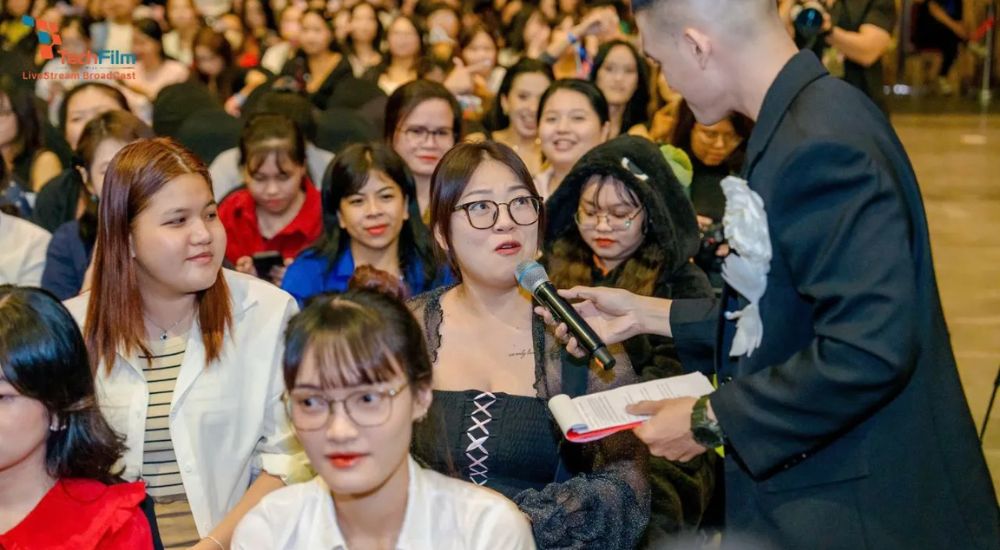 Bảng giá chụp hình sự kiện uy tín chuyên nghiệp tại TPHCM 2 Ảnh sự kiện giúp lưu giữ kỷ niệm và chia sẻ với người thân