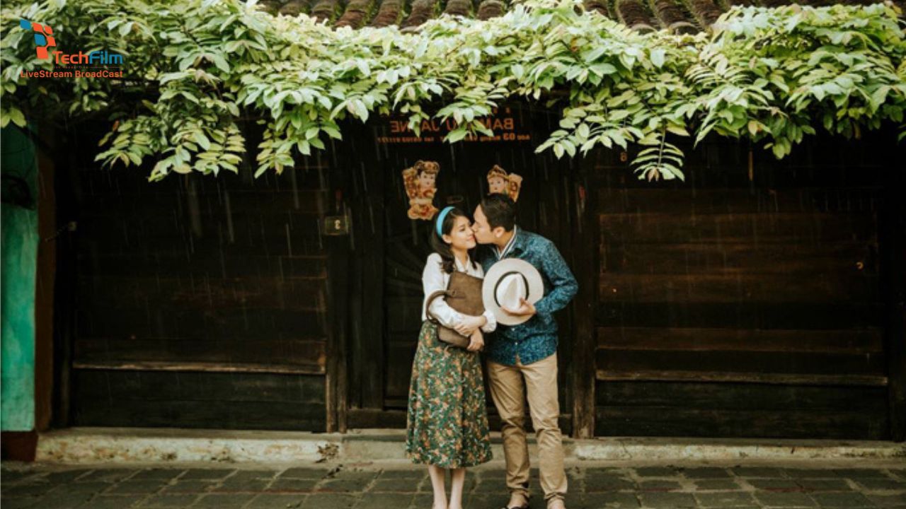 Khám phá 25+ concepts chụp ảnh phong cách vintage độc đáo 17 Dưới tán cây hoặc giữa cánh đồng mang lại không gian tự nhiên, thoải mái và gần gũi