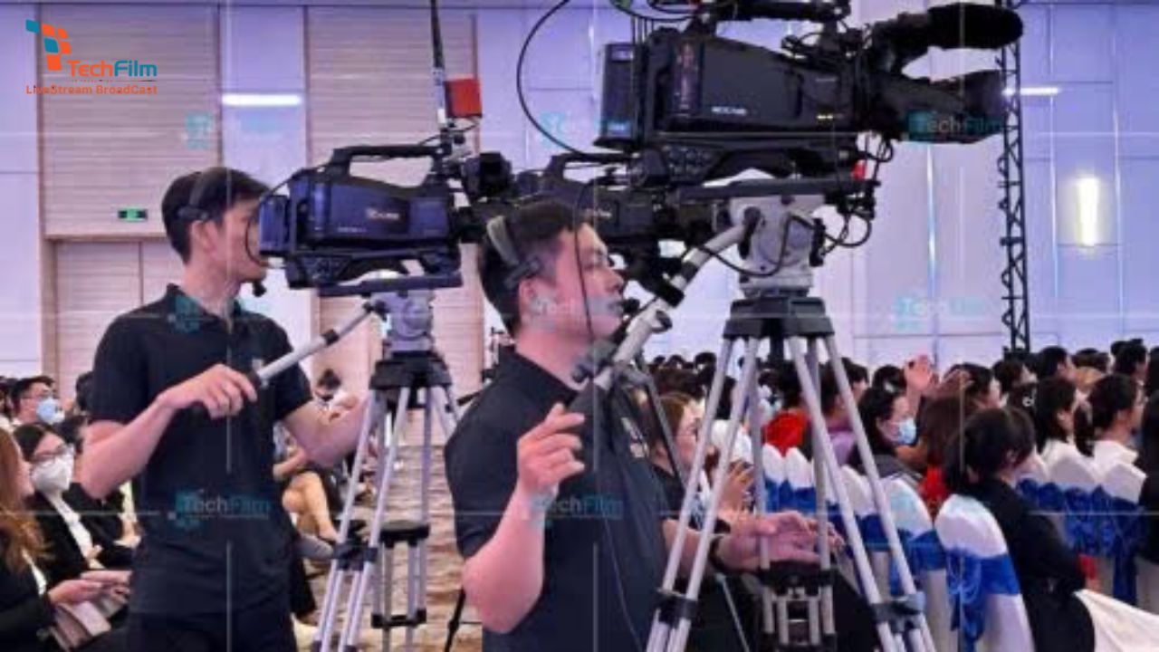 Dịch vụ chụp ảnh hội chợ triển lãm uy tín, chuyên nghiệp tại Techfilm 3 Đội ngũ nhiếp ảnh gia chuyên nghiệp