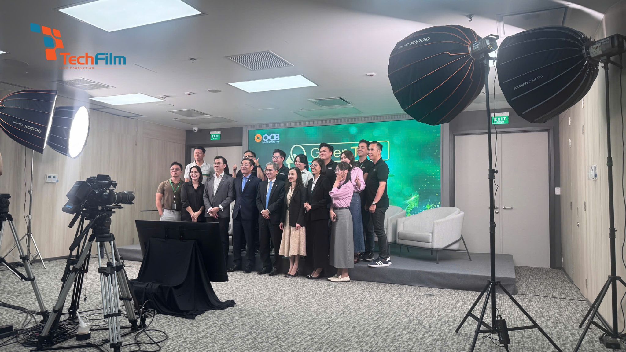 Dịch vụ chụp ảnh hội chợ triển lãm uy tín, chuyên nghiệp tại Techfilm 4 Trang thiết bị hiện đại của Techfilm
