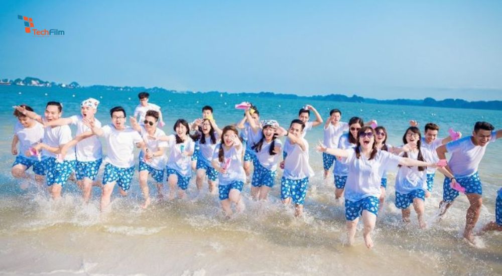 Chụp ảnh tại bãi biển dành cho hội nhóm
