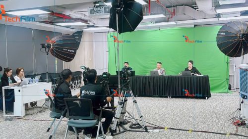 kinh nghiệm chọn studio chụp hình với phong xanh