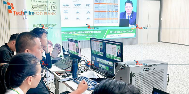 Chuẩn bị kỹ thuật tại studio livestream sự kiện