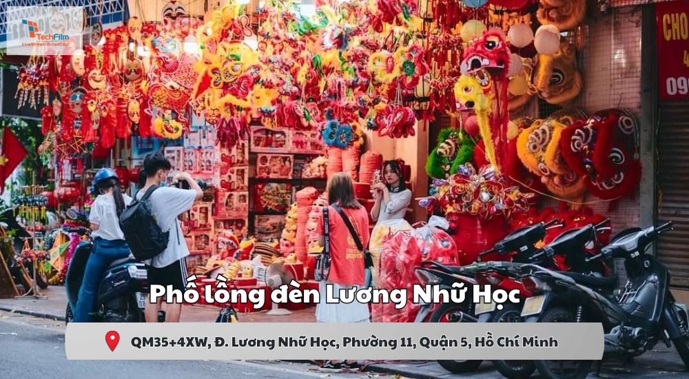 Bật mí cho nàng 15 concept chụp ảnh Trung Thu lung linh 2025 16 Phố lồng đèn Lương Nhữ Học